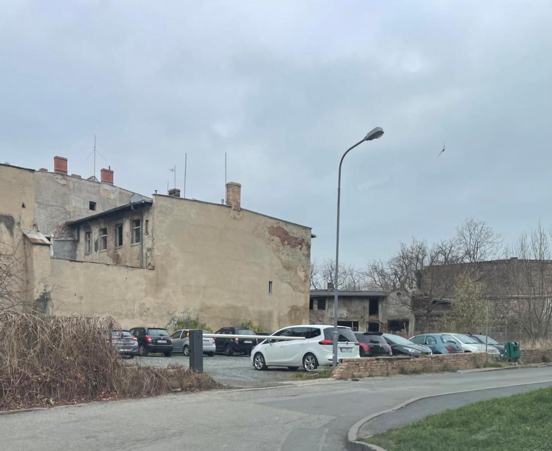 Apartament Szczesliwa 13 - Plac Ratuszowy Jelenia Gora Luaran gambar